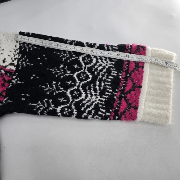 Pilcro V-Neck Fuzzy Printed Popover Sweater soft cozy Size 3X - Picture 10 of 10